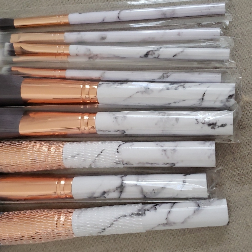 Professional 10 Piece Marble Makeup Brush set with Marble Brushe Holder - Picture 10 of 14